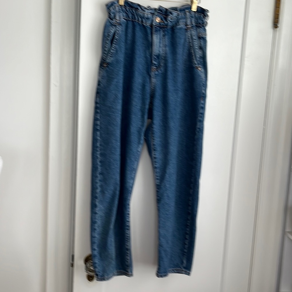 Zara PaperBag Jeans High Rise Women’s Size 6